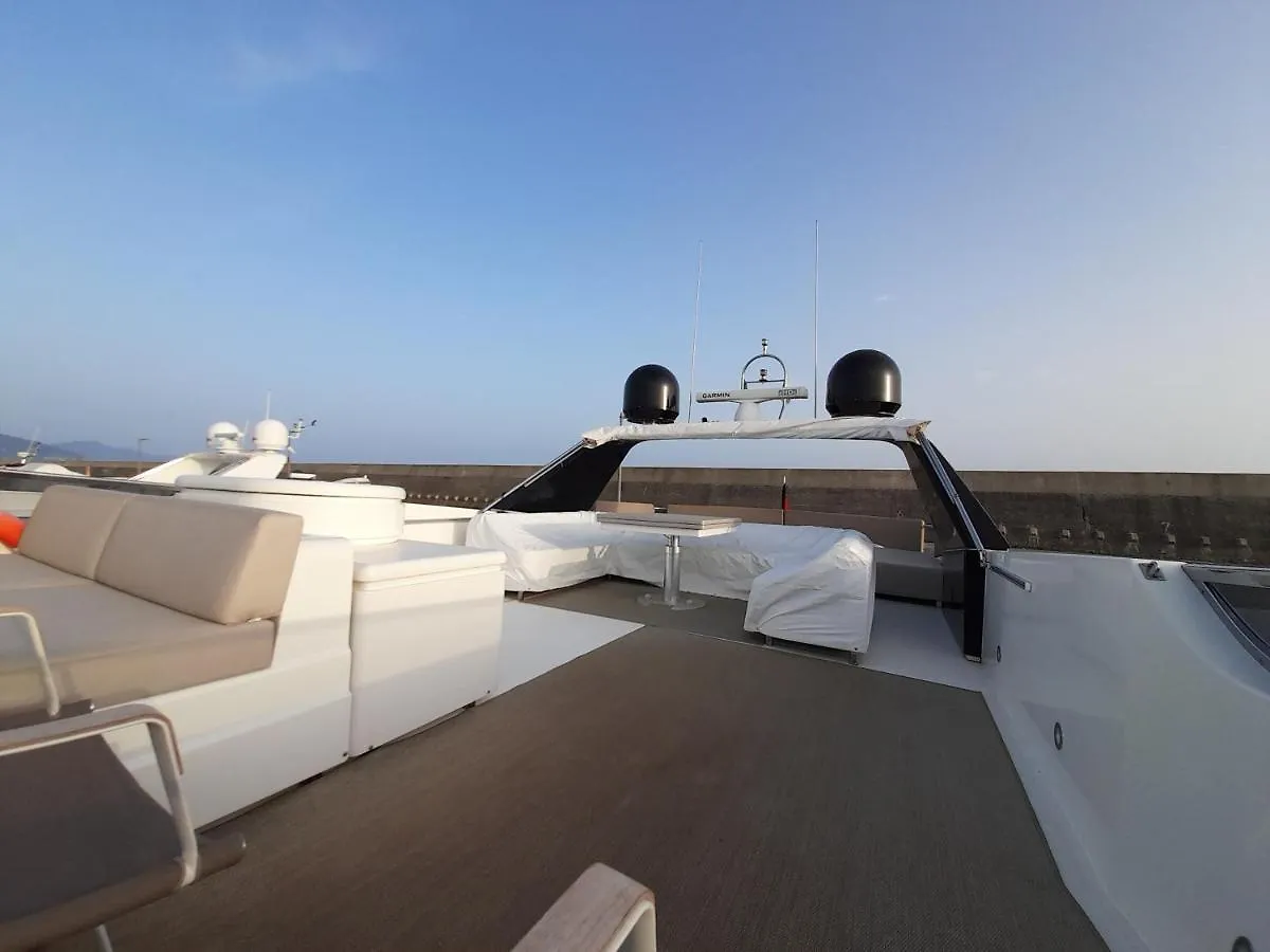 Luxury Yacht Portosole Hotel San Remo Olaszország